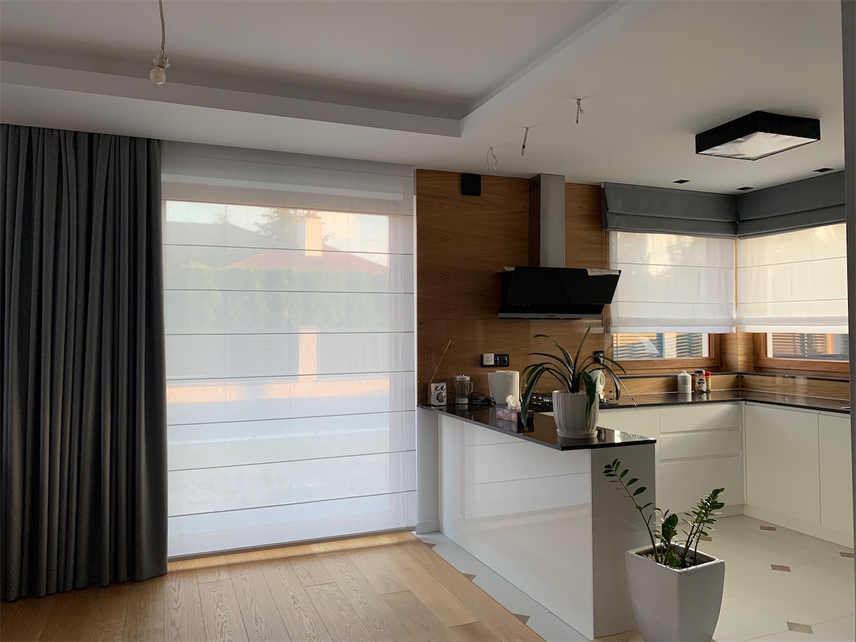 Jak prawidłowo wybrać rolety rzymskie?