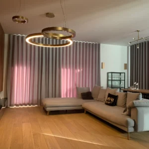 Dlaczego warto wybrać szycie na wymiar zamiast gotowych zasłon?